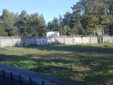 Graffiti Bombing in Warsaw - Photo by TRAL (2013)