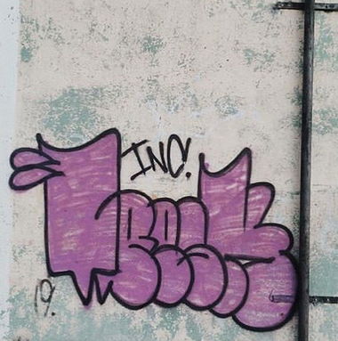 Graffiti Wall - Photo by TRASK - graffiti, flops, throwup (2019)