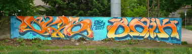 Graffiti Wall - Photo by TRONER - Baik, Okas, Spray (2013)