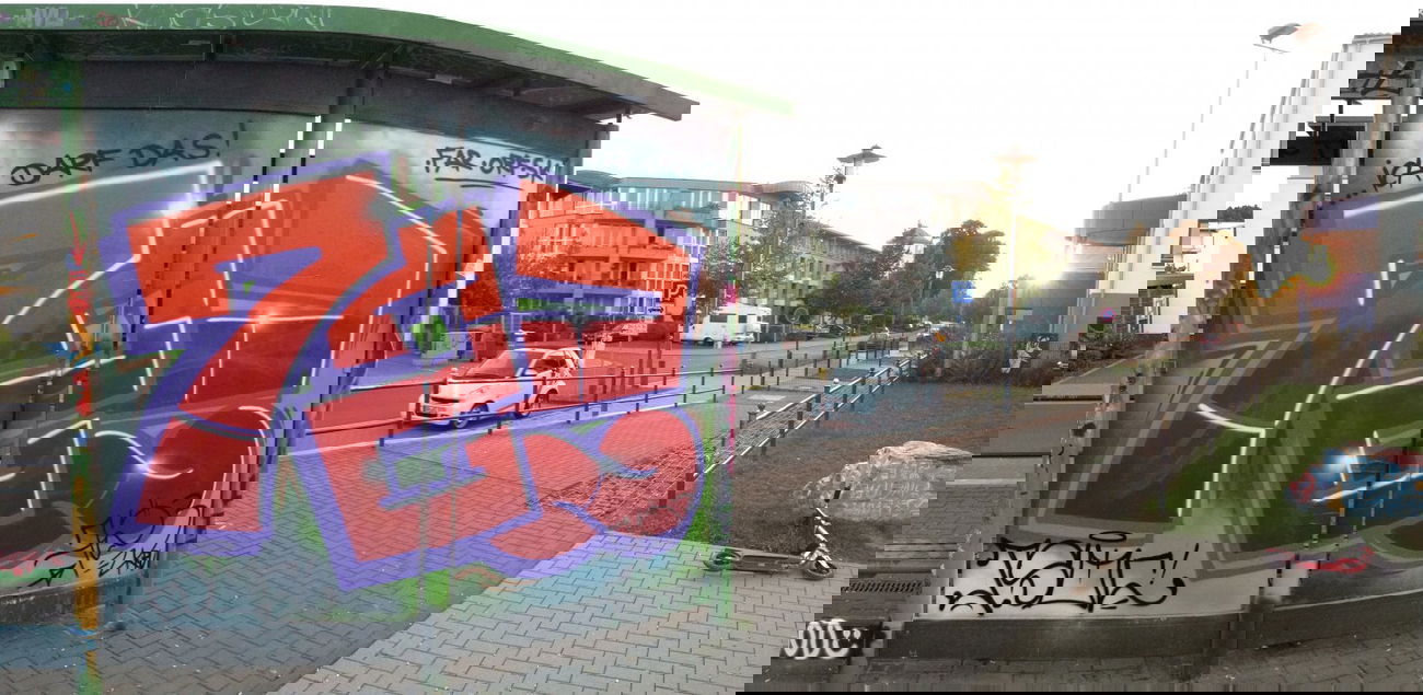 Graffiti Bombing - Photo by TSOC - 723, vdk, tsoc