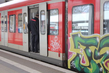 Graffiti Train - Photo by TSOC - tesoc