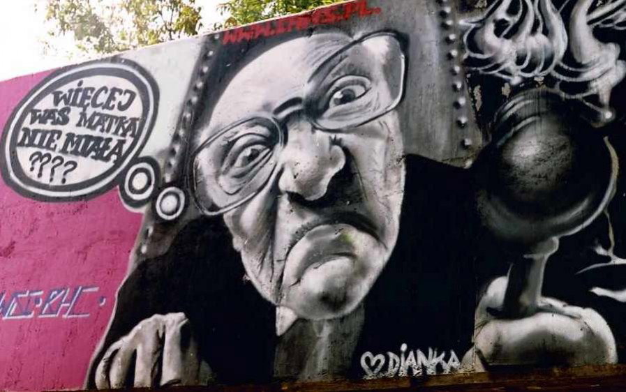 Graffiti Wall in LODZ - Photo by TURBO - TURBO (2004)
