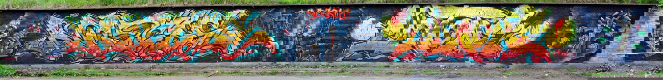 Graffiti Wall in Krakow - Photo by TURBO - maze, noude, turbo (2014)