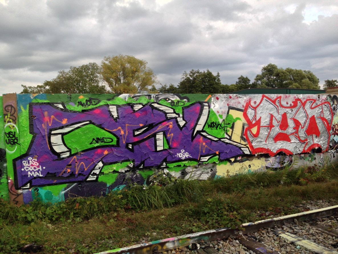 Graffiti Wall - Photo by Taccos - Dsl, 180