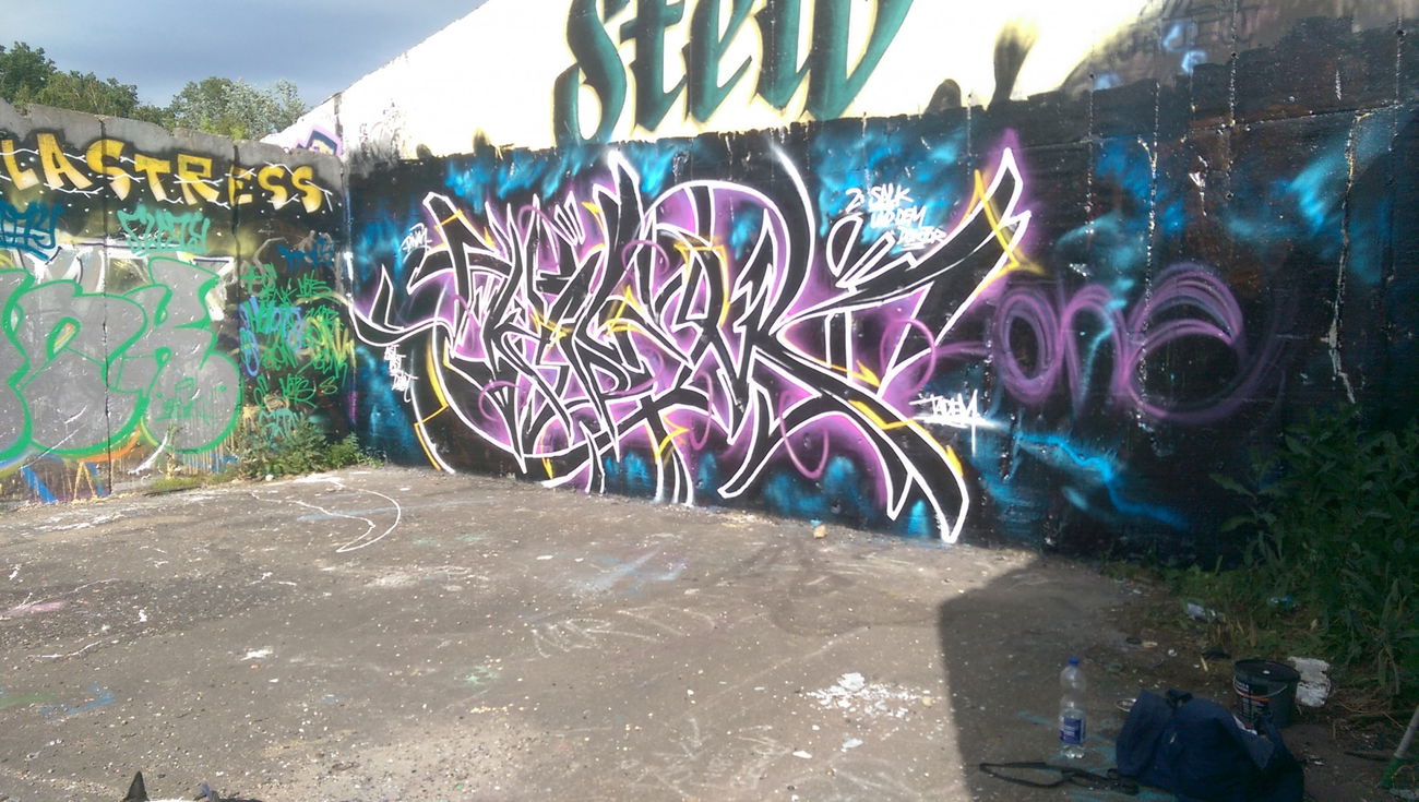 Graffiti Wall - Photo by Tadem - tadem, one (2015)