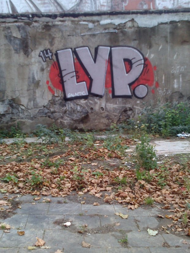 Graffiti Wall in Essen - Photo by TagHagel - LYP, Galactic, 14 (2014)