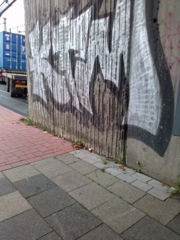 Graffiti Bombing in Essen - Photo by TagHagel - KTM, Essen