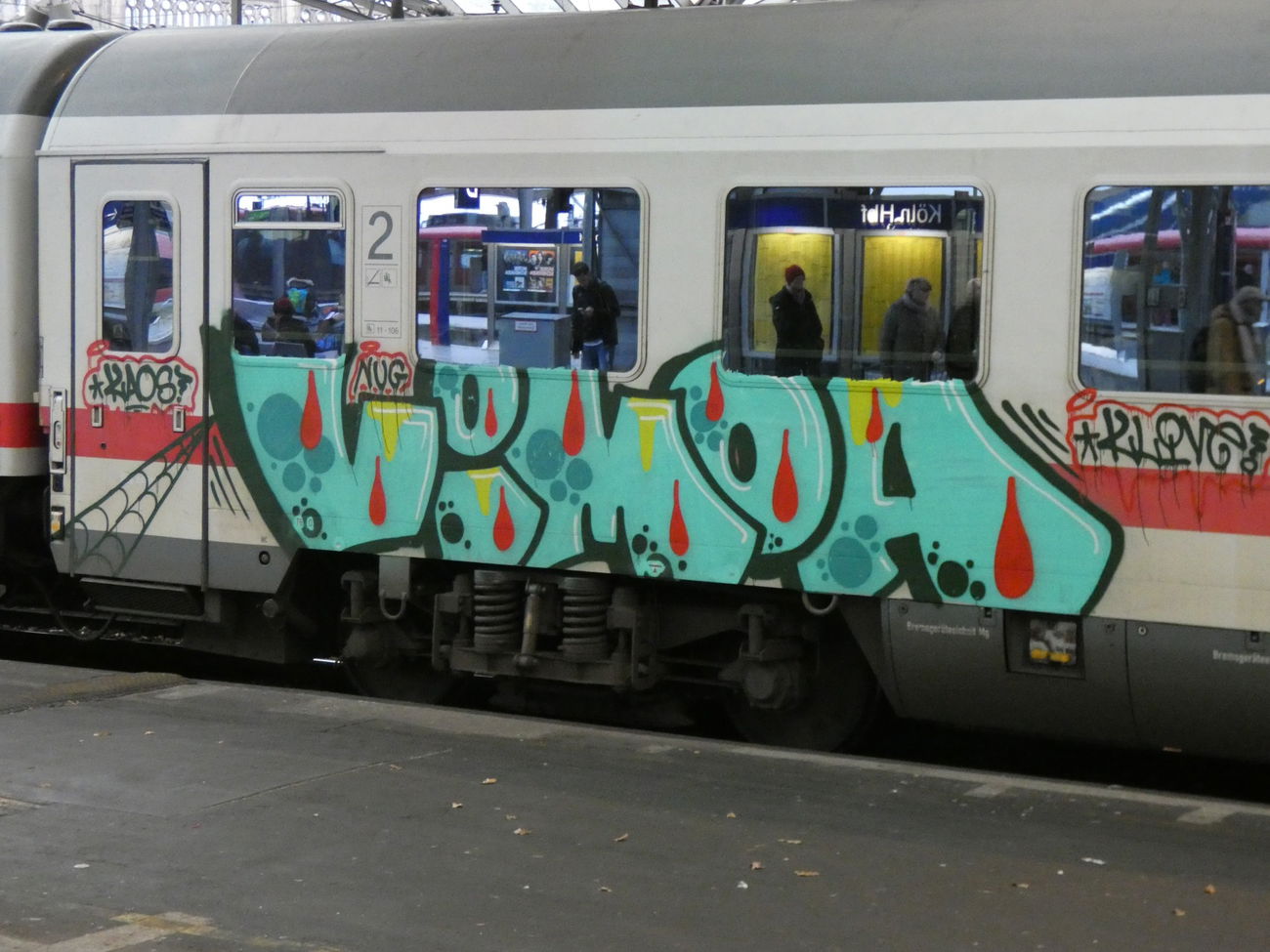 Graffiti Train - Photo by TagHagel - vimoa, köln, cologne (2017)