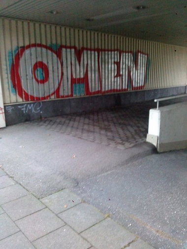 Graffiti Bombing - Photo by TagHagel - OMEN, Köln, Cologne