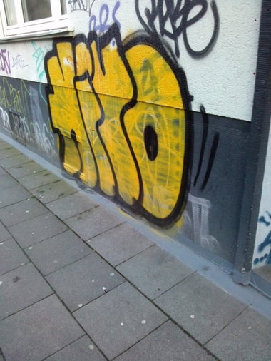 Graffiti Bombing - Photo by TagHagel - Hiro, Köln, Cologne