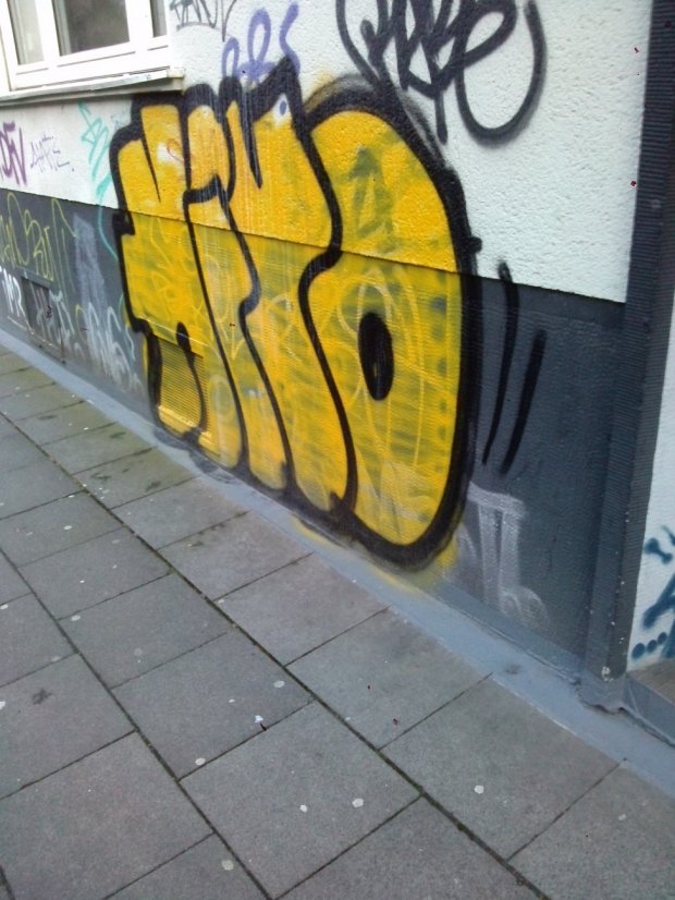 Graffiti Bombing - Photo by TagHagel - Hiro, Köln, Cologne