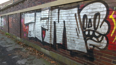 Graffiti Bombing - Photo by TagHagel - ifm, essen