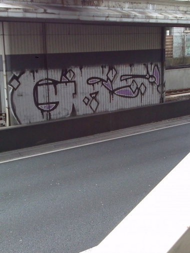 Graffiti Bombing - Photo by TagHagel - GFS, Essen