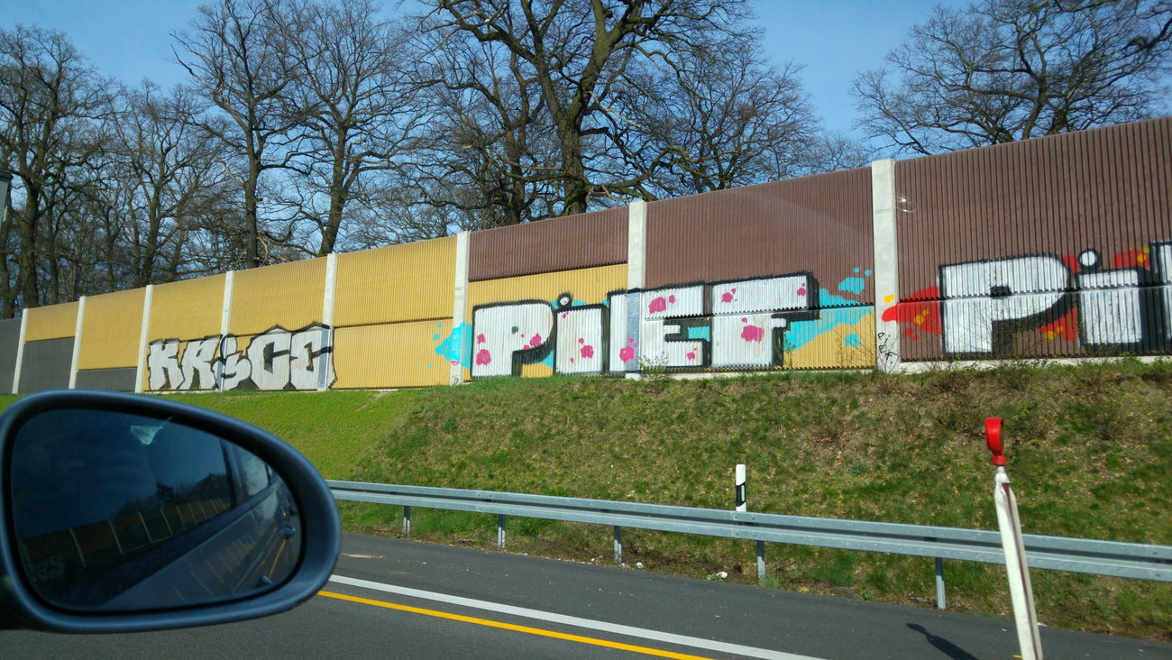 Graffiti Wall - Photo by TagHagel - krice, pief, köln (2016)