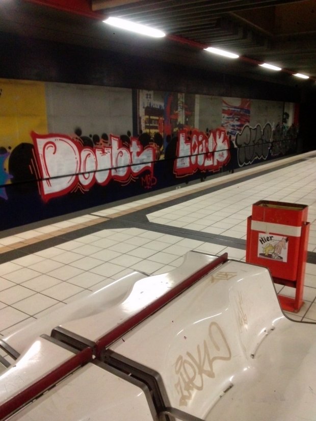 Graffiti Bombing - Photo by TagHagel - Köln, Cologne