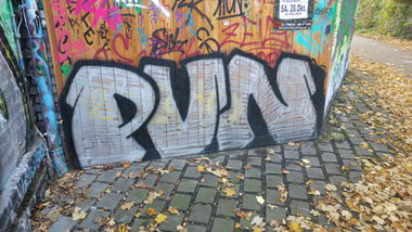 Graffiti Bombing - Photo by TagHagel - Pvn, zeig, tesn (2017)