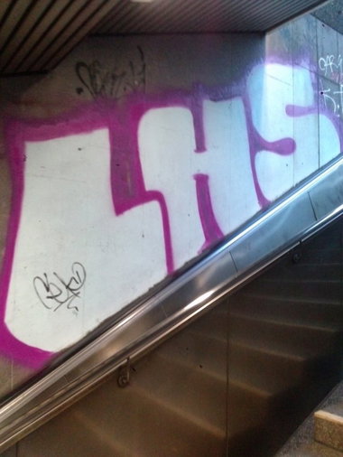 Graffiti Bombing - Photo by TagHagel - LHS, Köln, Cologne
