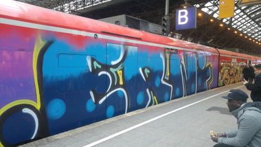 Graffiti Train - Photo by TagHagel - erni, upps, köln (2017)