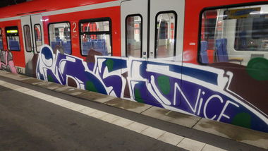 Graffiti Train - Photo by TagHagel - Ibes, nice (2017)