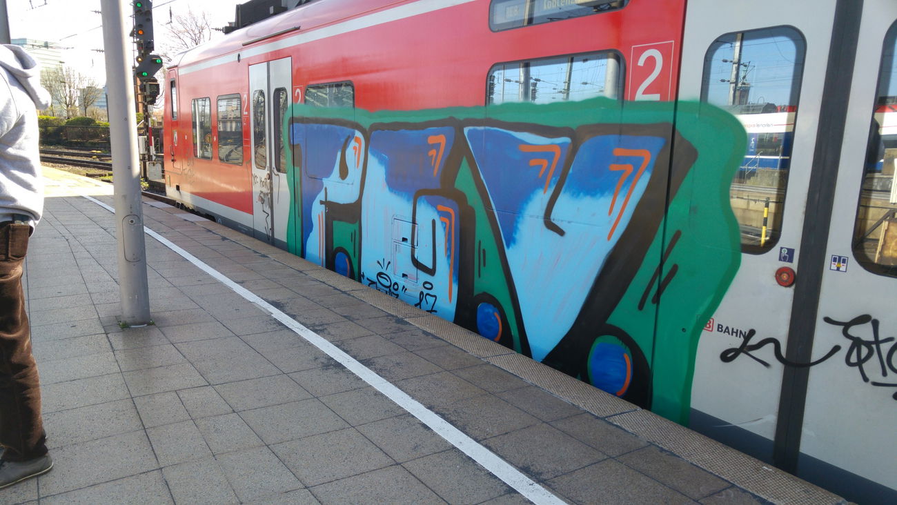 Graffiti Train - Photo by TagHagel - Pgv, köln, cologne (2017)
