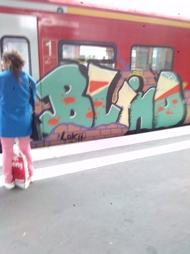 Graffiti Train - Photo by TagHagel - blind