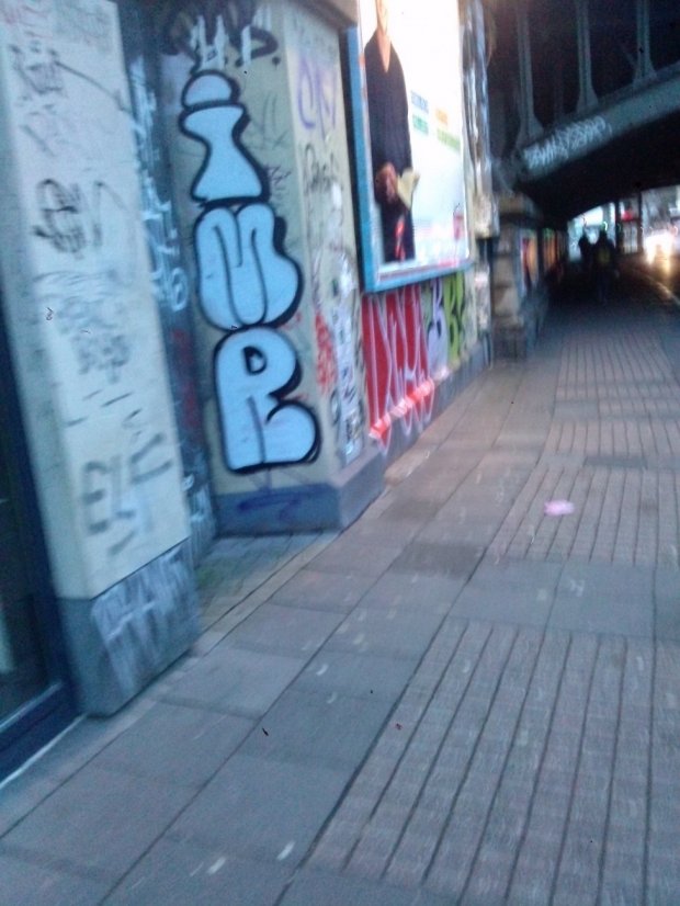 Graffiti Bombing - Photo by TagHagel - IMR, Köln, Cologne