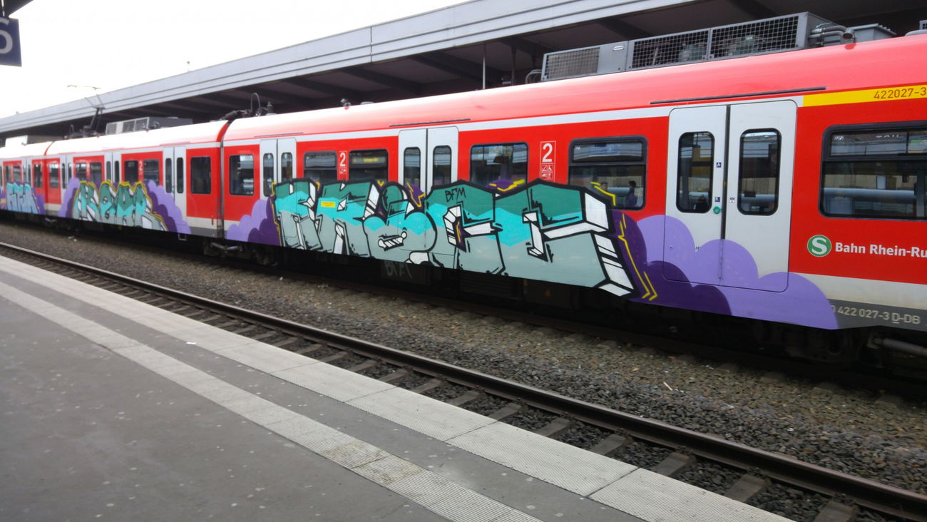 Graffiti Train - Photo by TagHagel - Krice, bfm, efoi (2017)