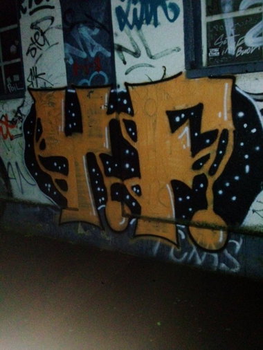 Graffiti Bombing - Photo by TagHagel - YF, Köln, Cologne
