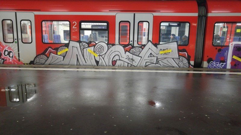 Graffiti Train - Photo by TagHagel - Pubes, Nice, NC (2017)