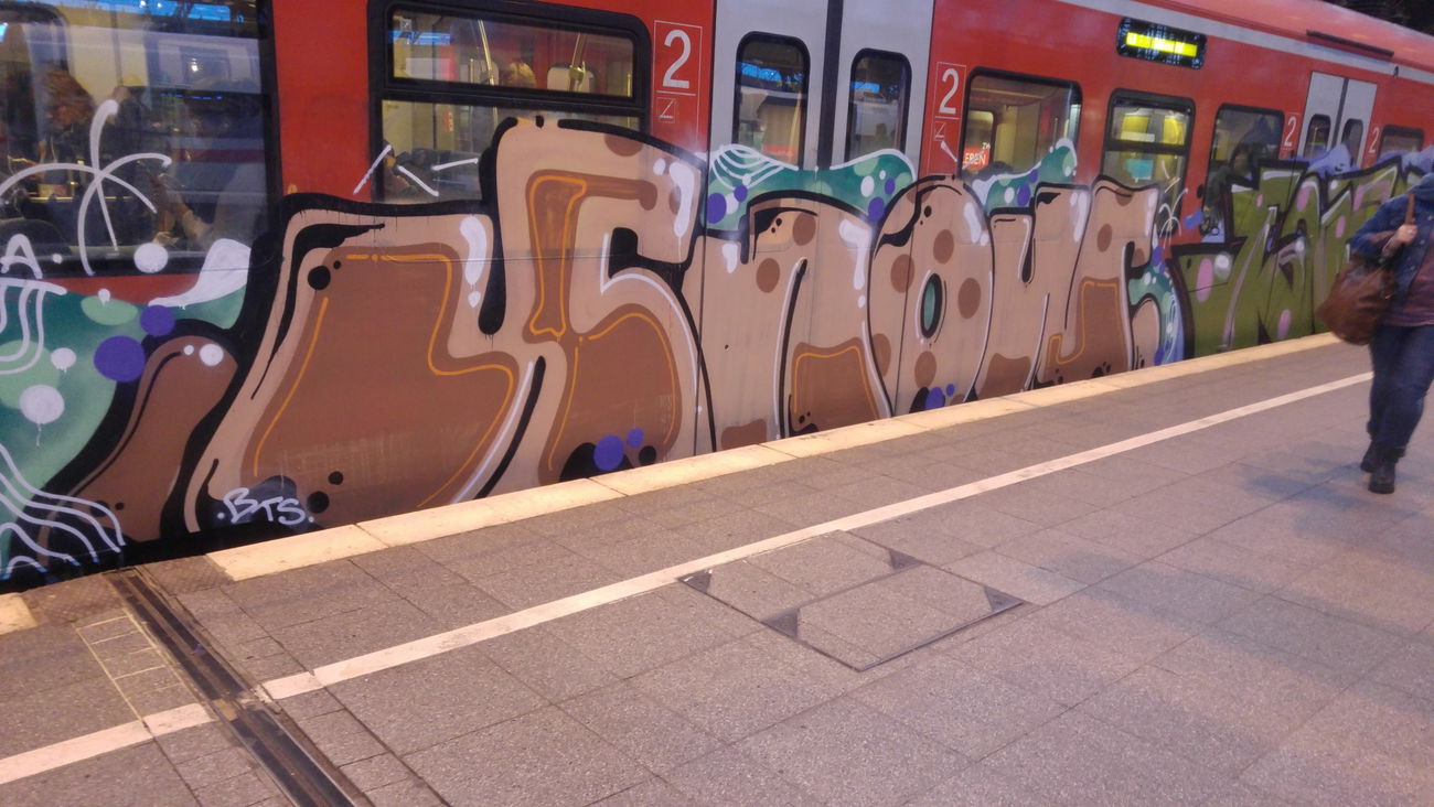 Graffiti Train - Photo by TagHagel - Upps (2018)