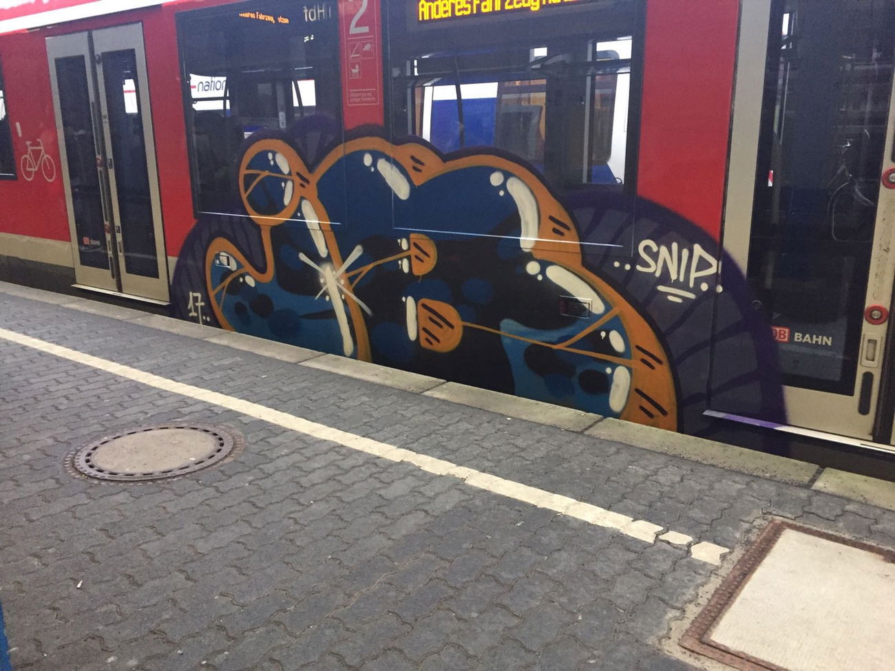 Graffiti Train - Photo by TagHagel - Jb, snip, bonn (2017)