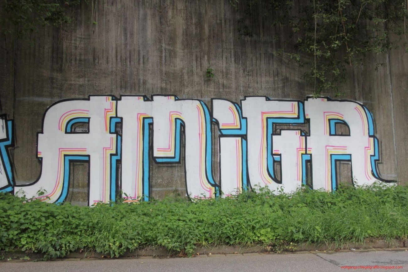 Graffiti Wall - Photo by TagHagel - Amiga, Essen (2011)