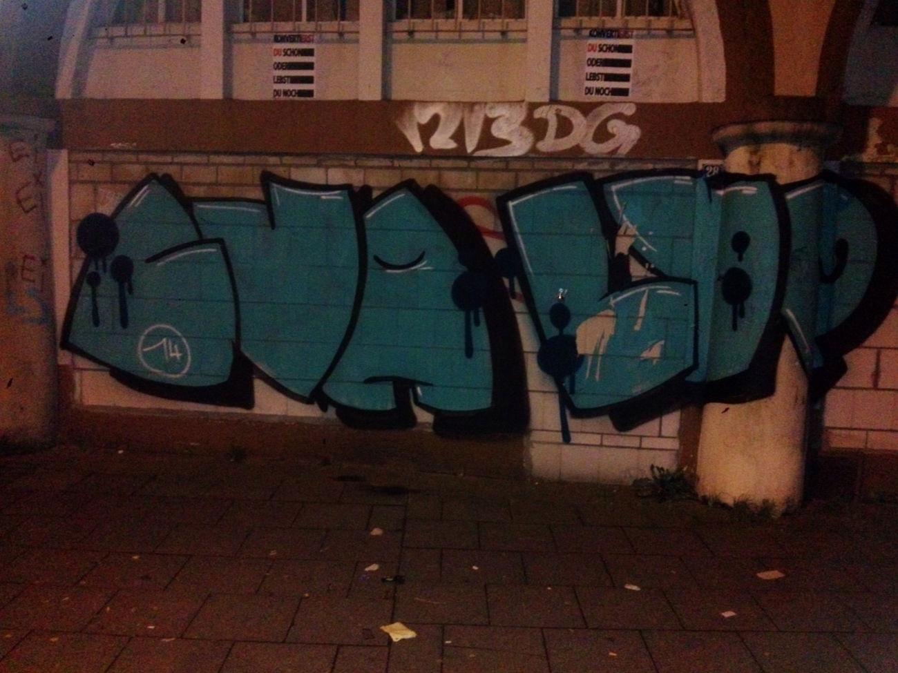 Graffiti Bombing - Photo by TagHagel - CVA, LYP (2014)