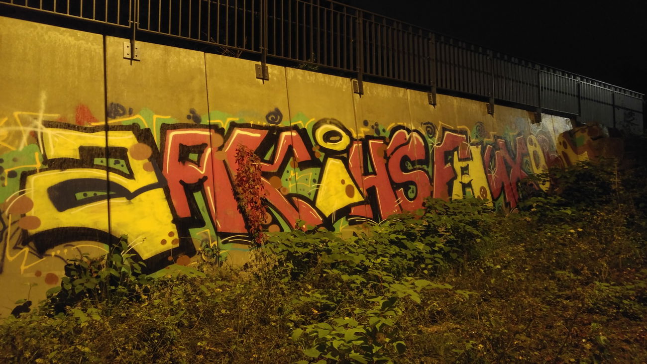 Graffiti Bombing - Photo by TagHagel - Zak, ih, ihs (2017)