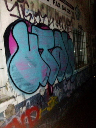 Graffiti Bombing - Photo by TagHagel - Köln, Cologne