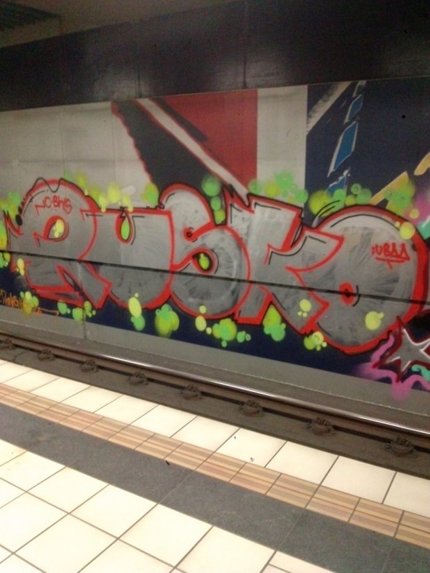 Graffiti Bombing - Photo by TagHagel - Rusko, Köln, Cologne
