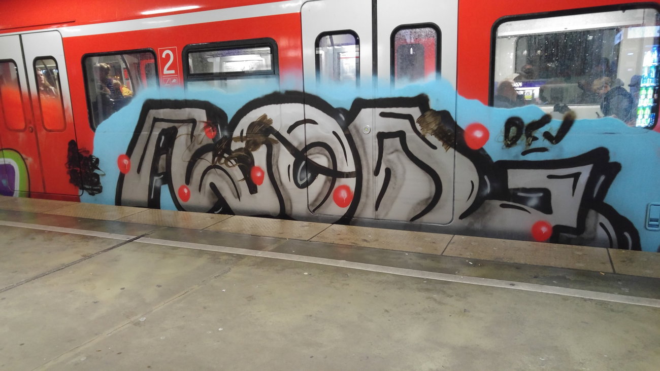 Graffiti Wall - Photo by TagHagel - DFV, Köln, Cologne (2016)