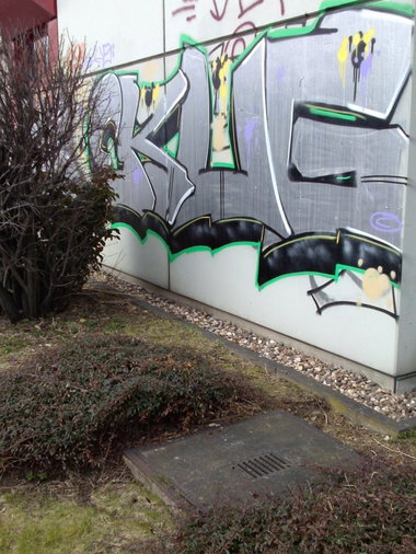 Graffiti Bombing - Photo by TagHagel - EKUG, Essen