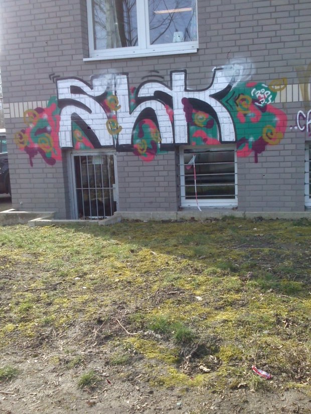 Graffiti Bombing - Photo by TagHagel - SLK, Essen (2015)