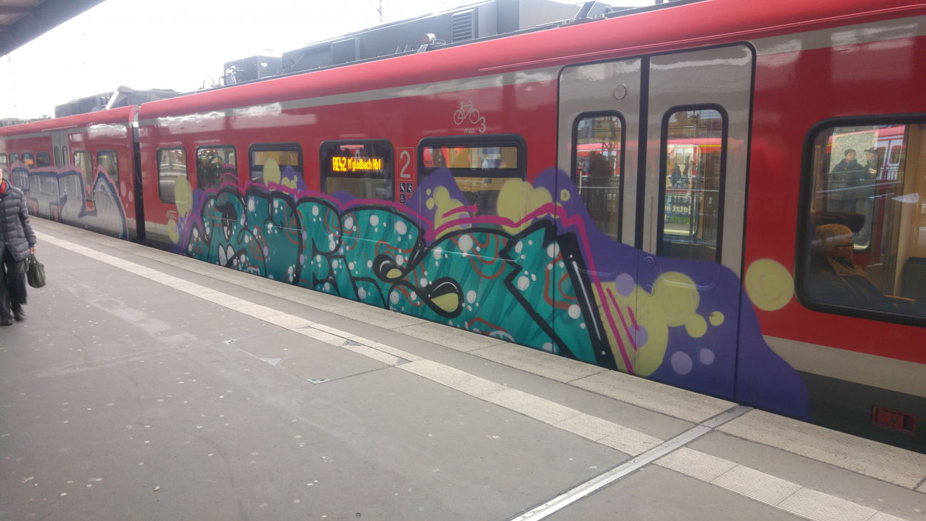 Graffiti Train - Photo by TagHagel - Bues (2018)