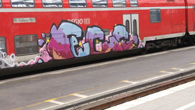 Graffiti Train - Photo by TagHagel - feucht, upps (2017)
