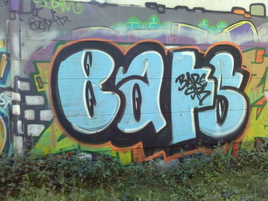 Graffiti Bombing - Photo by TagHagel - Bars, Sb, soda (2016)