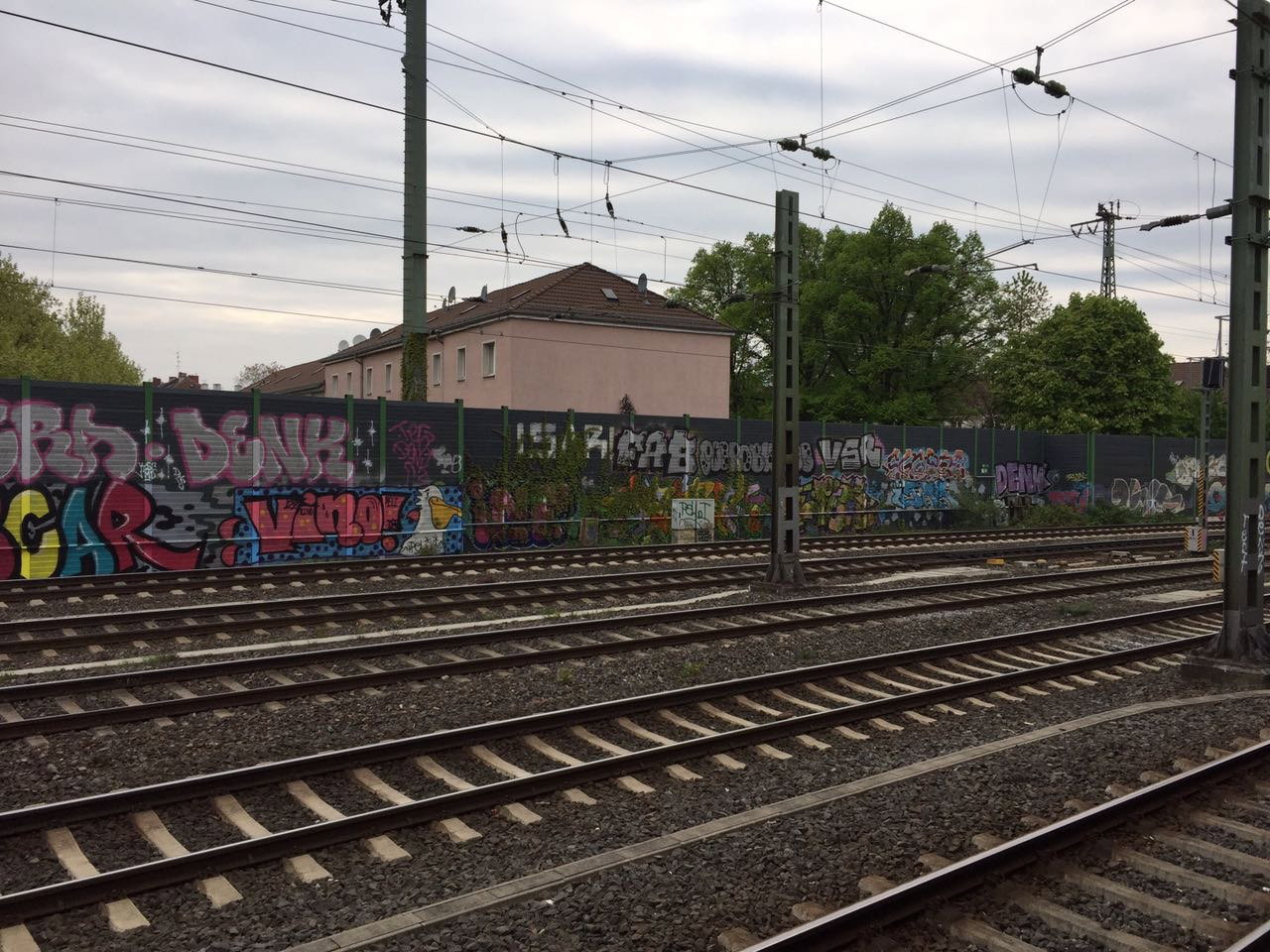 Graffiti Wall - Photo by TagHagel - 1up, tera, denk (2017)