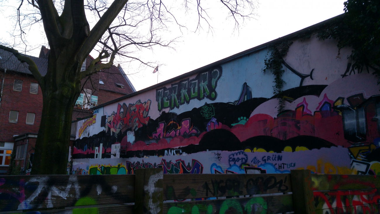 Graffiti Bombing - Photo by TagHagel - Terror, az, mülheim (2015)