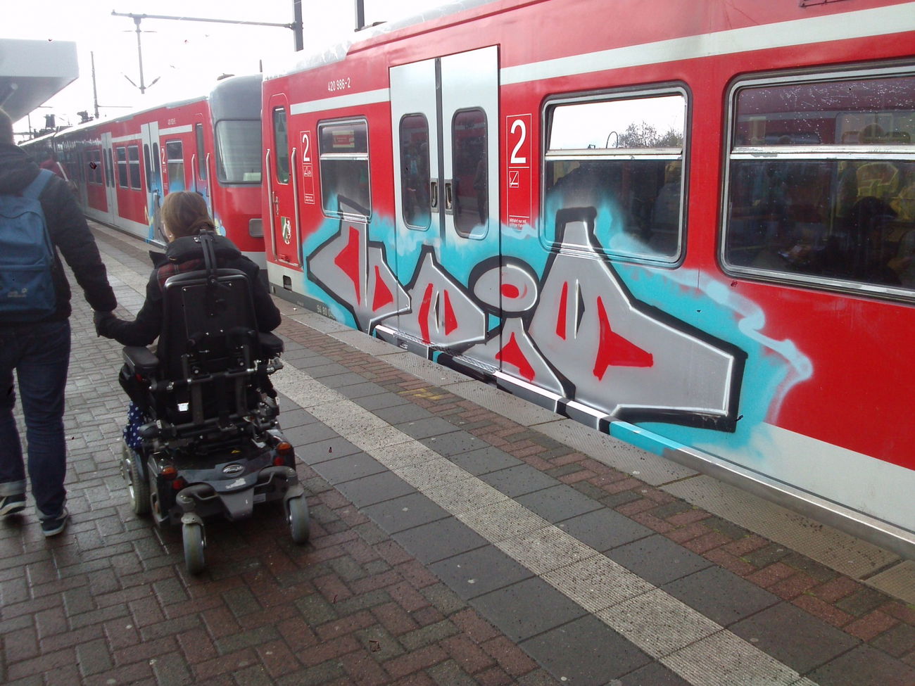 Graffiti Train - Photo by TagHagel - void, s12, köln