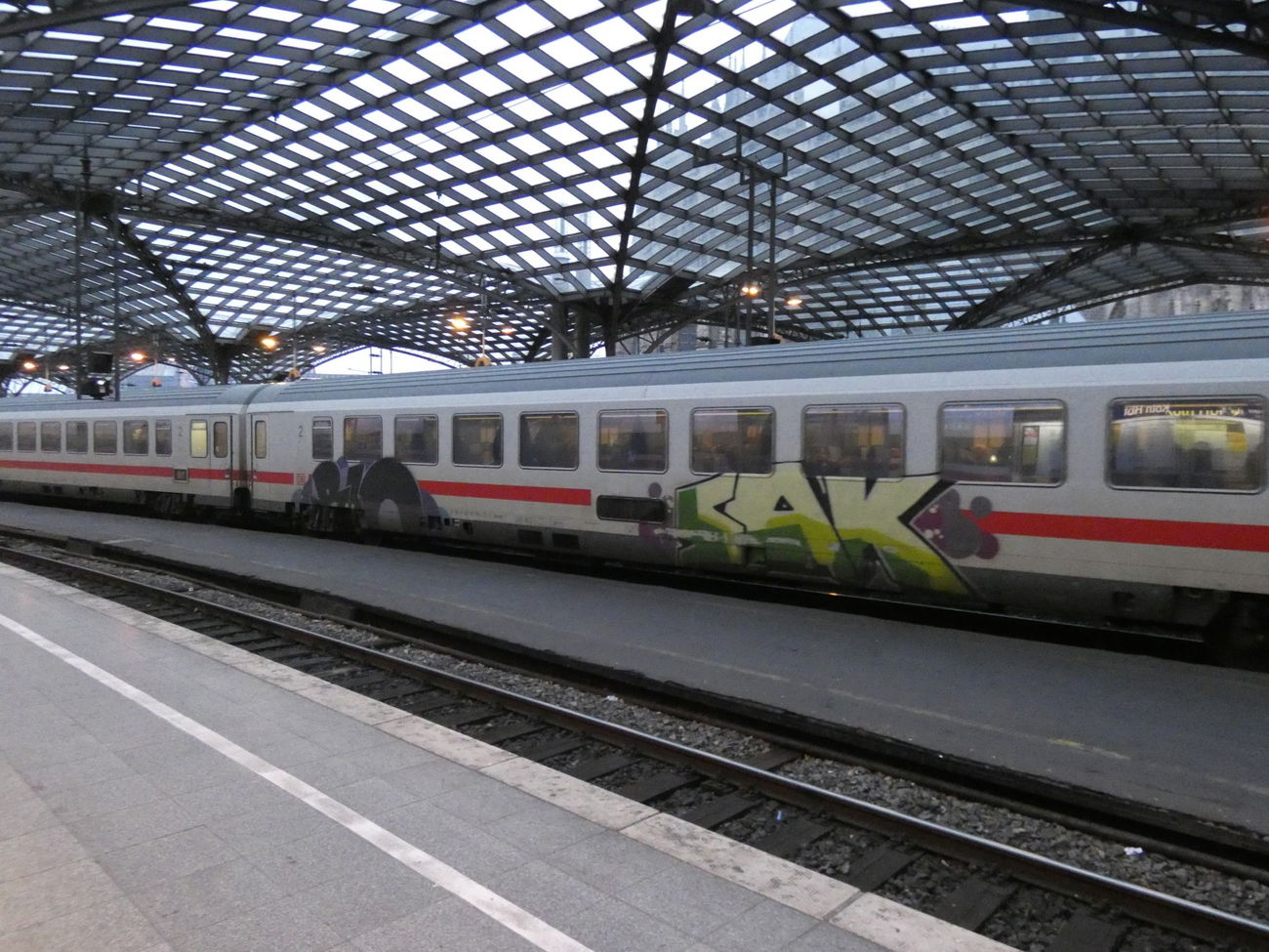 Graffiti Train - Photo by TagHagel - rio, sak (2017)