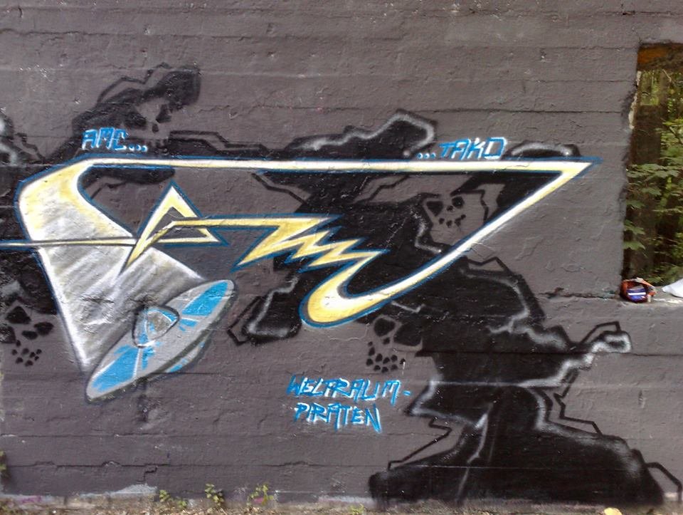 Graffiti Wall - Photo by Takoe - tako, amc, AMC (2013)