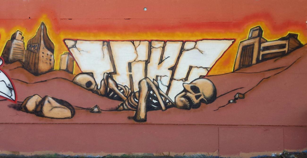 Graffiti Wall in Berlin schöneweide - Photo by Takoe - Tako, AMC, Amek (2016)