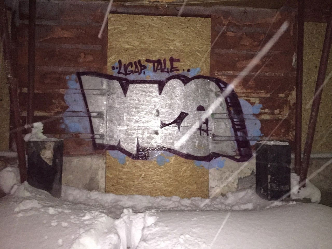 Graffiti Wall - Photo by Tale