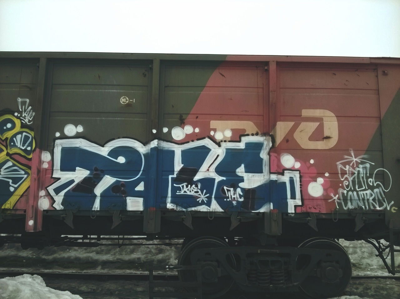 Graffiti Train - Photo by Tale